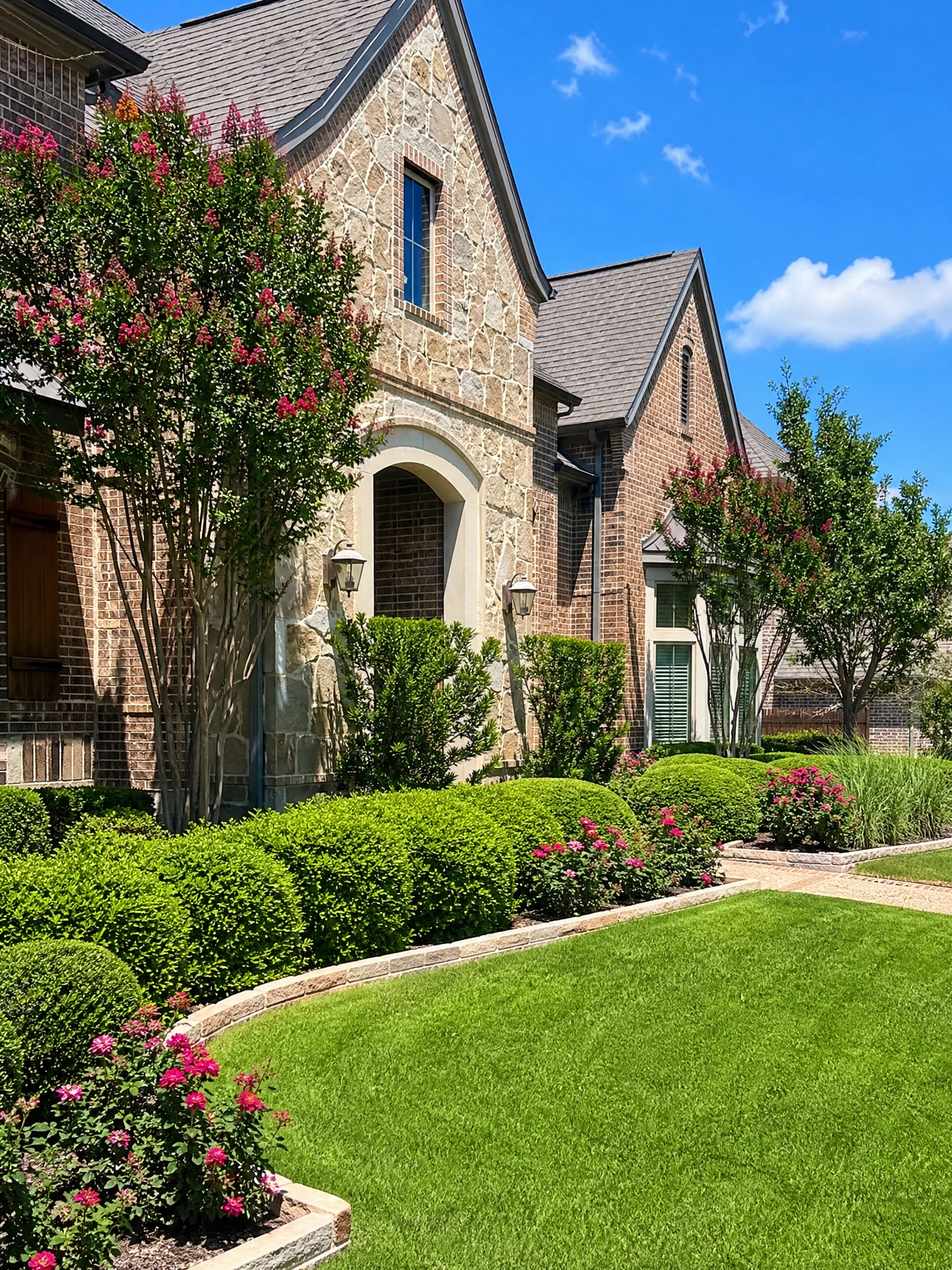 Lawns & Landscaping